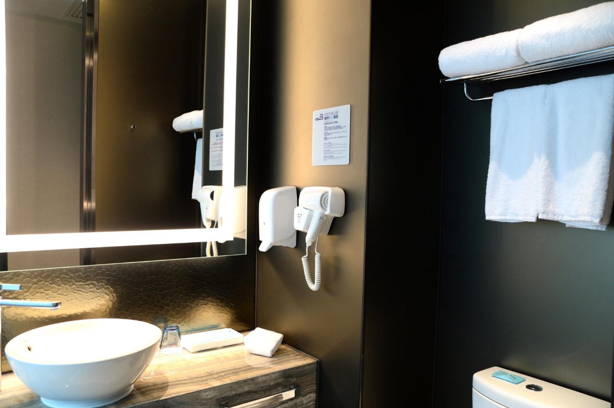 酒店 Express Kowloon Cbd2 By Ihg 3*